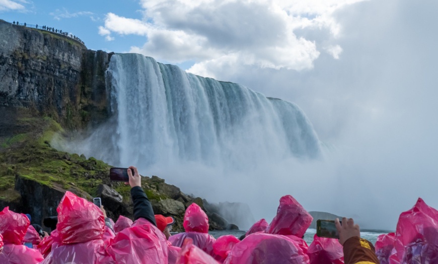 Image 4: Niagara Falls Day Trip from New York City with Amigo Tours