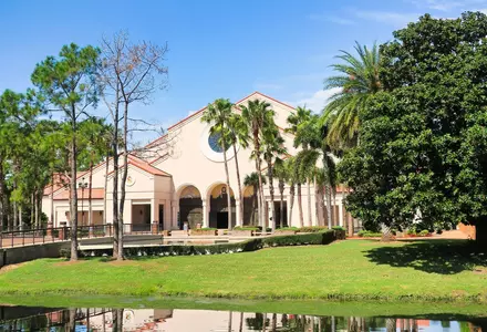 Basilica of the National Shrine of Mary, Queen of the Universe