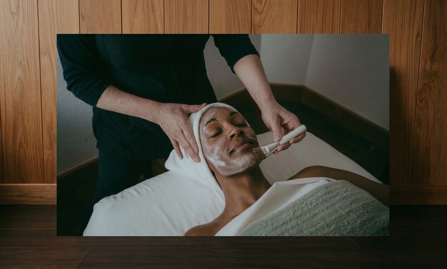 Image 5: Massage & Facial Packages with Spa Passes for Guests
