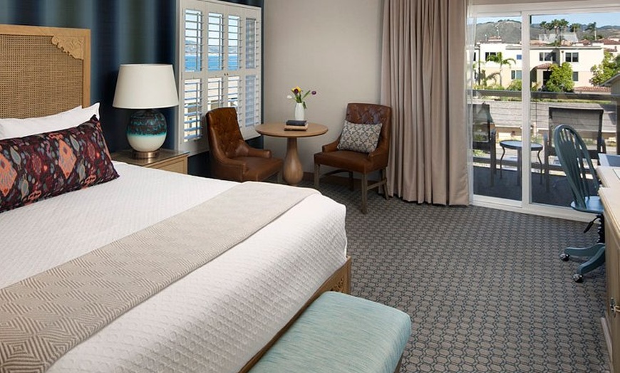 Image 17: Pismo Beach Clifftop Hotel with Ocean Views