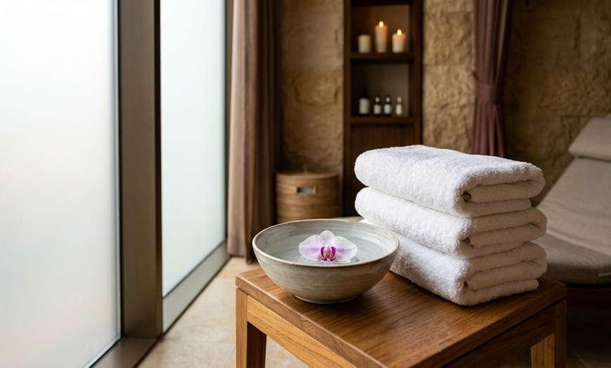 Image 4: Up to 55% Off on Couples Massage at Healer's Method