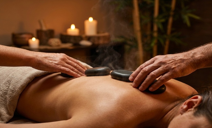 Image 4: 65-Minute Deep Tissue Massage w/ Hot Stones & Oils for One or Couple!