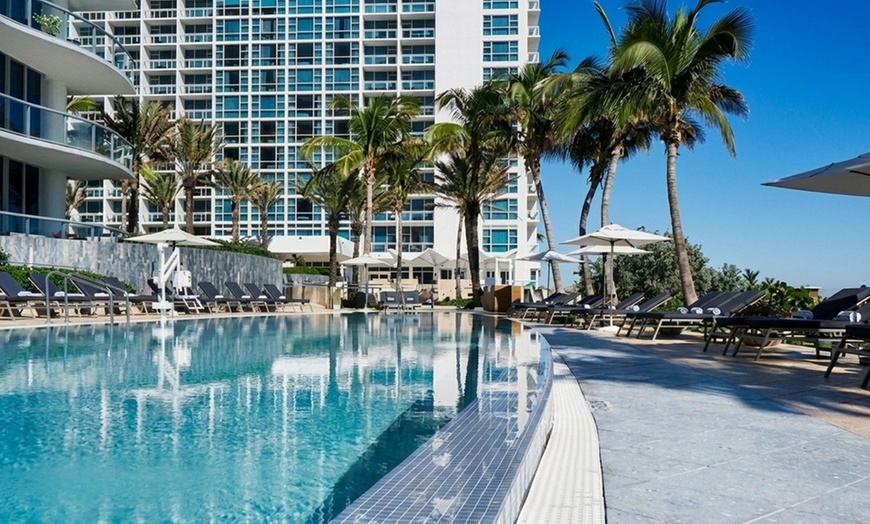 Image 7: Father's Day Wellness Escape: Healing Session, Massage & Resort Access