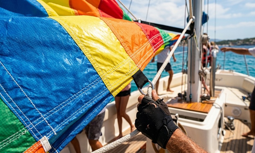 Image 6: 1200-Foot Parasail Flight Experience for Two in Venice Beach