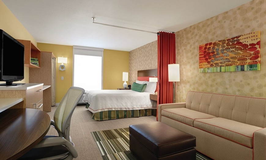 Image 13: Lewes Hotel near Rehoboth Beach with Pool & Breakfast