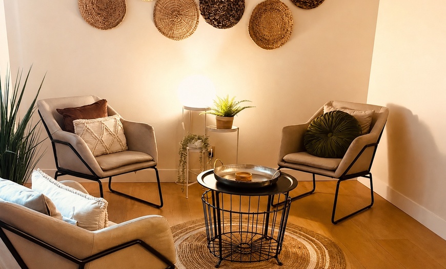 Image 2: Relax & Rejuvenate with a 60 or 90-Minute Choice of Massage 