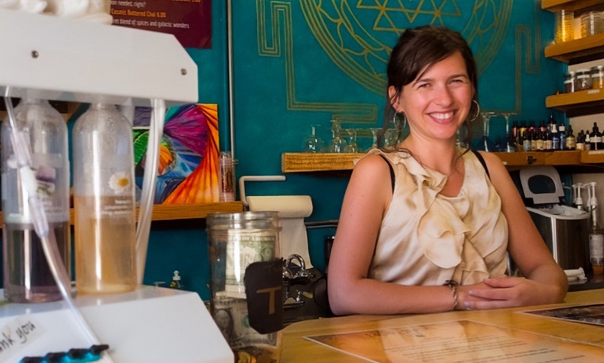 Image 3: Massage Session with Oxygen Bar & Herbal Tonics for Detox & Renewal