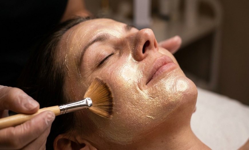 Image 8: Deep Tissue, Hot Stone & Facial with Aromatherapy