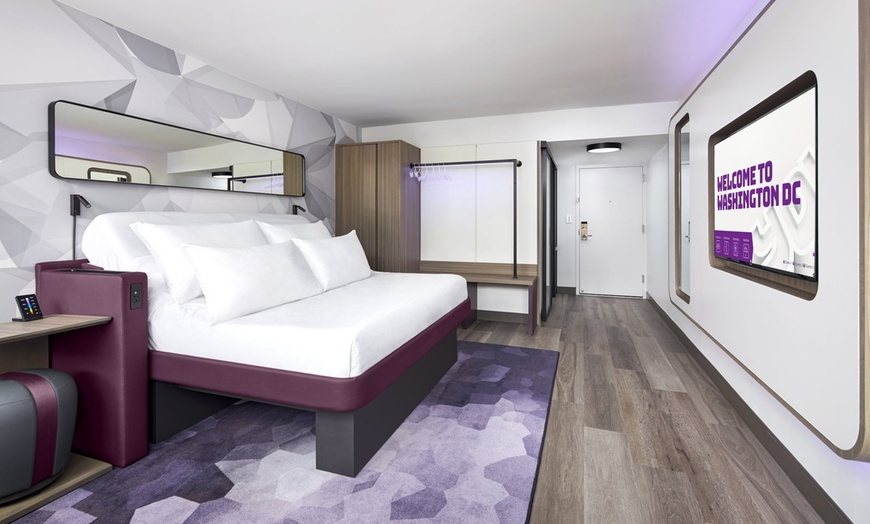 Image 17: Capitol Hill Hotel with Rooftop Pool, DC