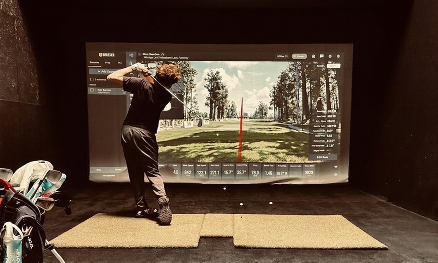 Image 2: Indoor Golf Lessons with PGA Pro Kyle McGee & Practice Time