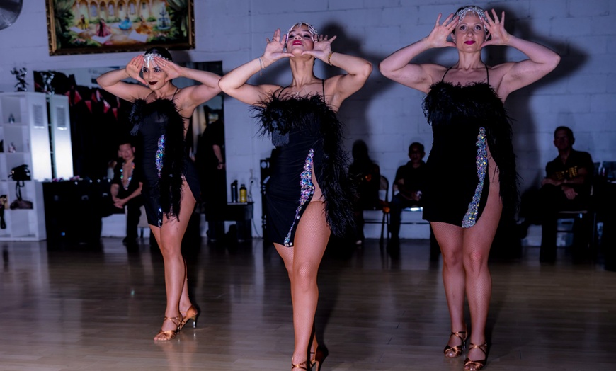 Image 2: Kids Ballet & Jazz Dance Classes for Ages 5+ (4 Weeks-3 Months)