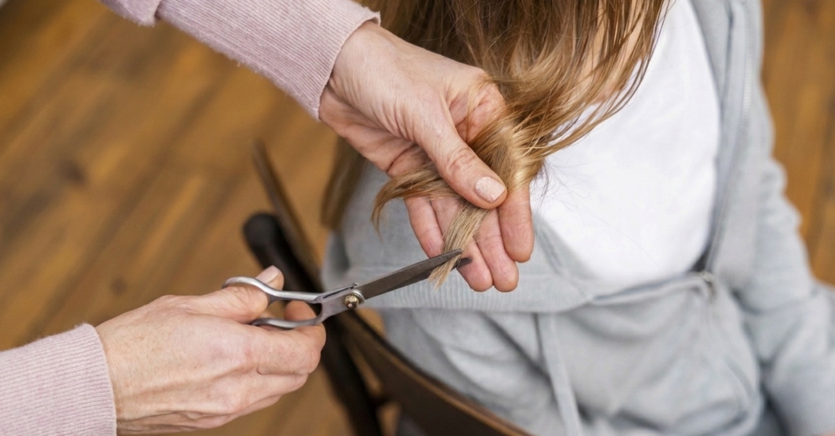 Sesión de peluquería con tinte de raíz o mechas en Madrid