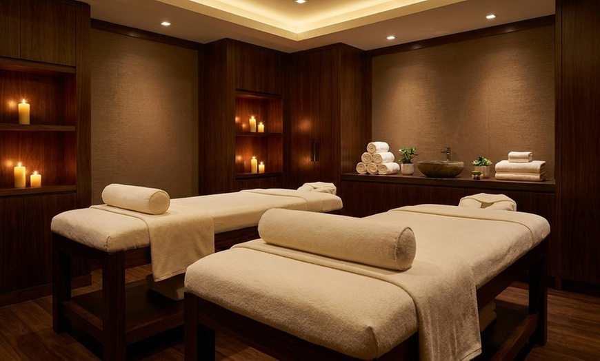 Image 4: Unwind with Your Partner in the Perfect Way: Couples Massage Packages
