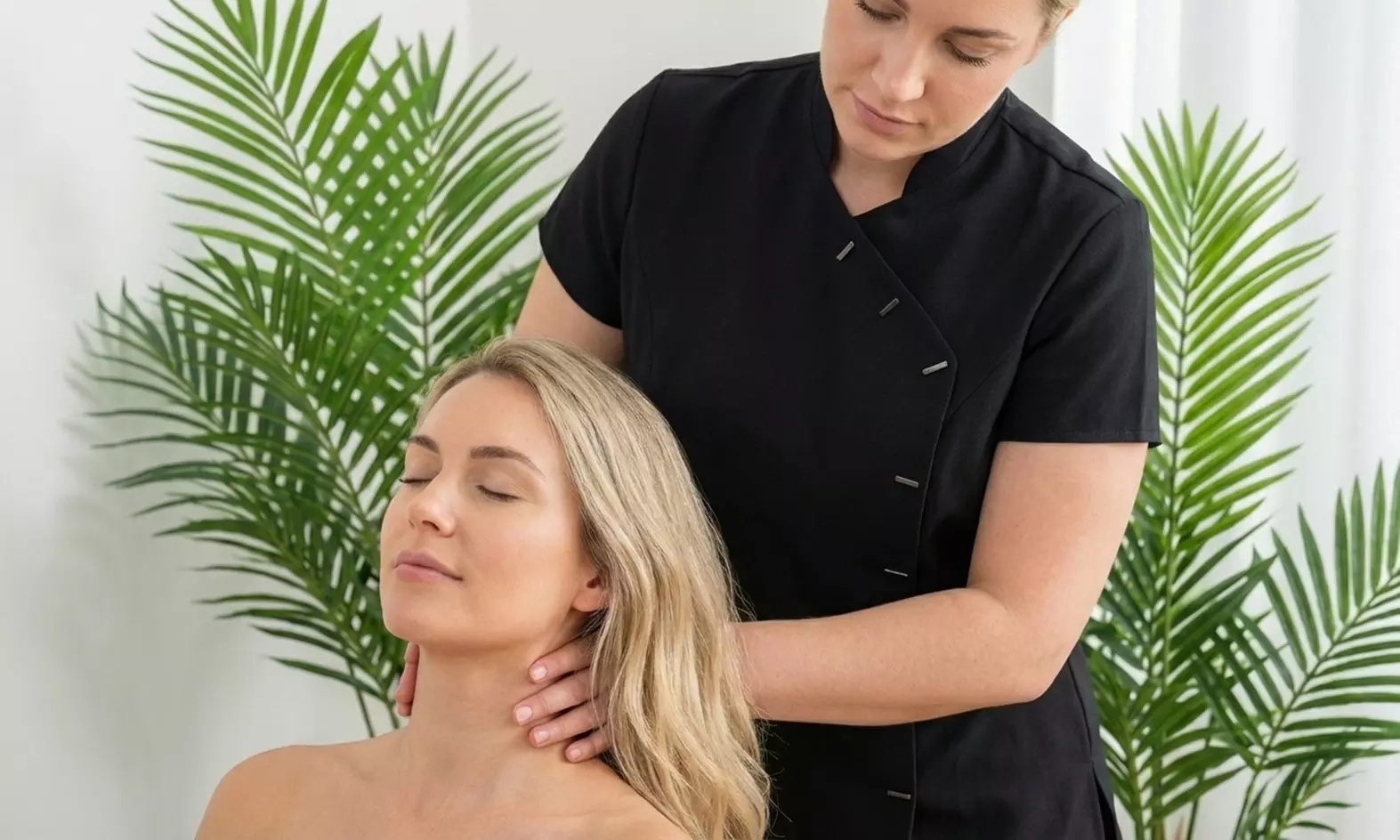 Head spa, masaże i rytuały relaksacyjne