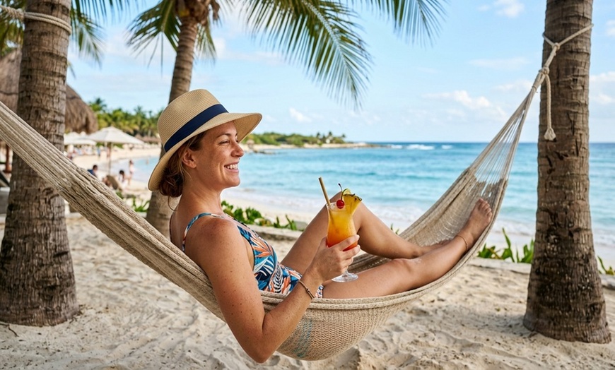 Image 2: 43% Off The Royal Garrafon Admission Package