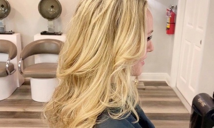 Woman’s Haircut with Condition and Blowdry - Darla At HairGuru 727