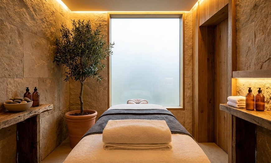 Image 3: 50-Min Deep Tissue/Swedish Massage w/ Warm Stone, Aromatherapy or More