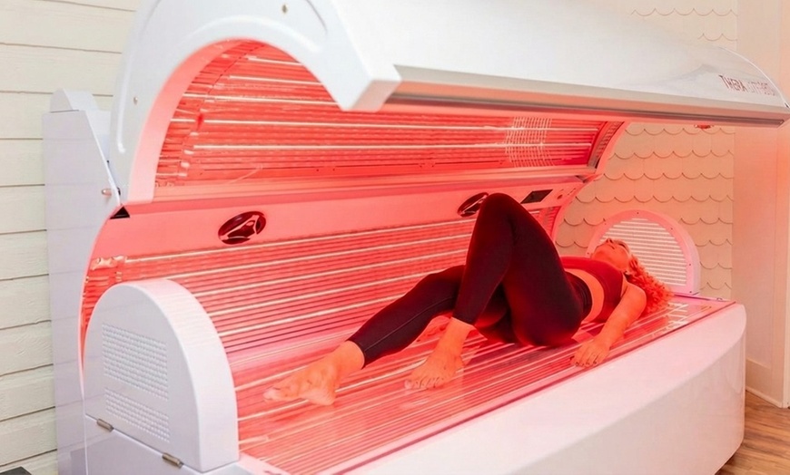 Image 3: Full Body Red Light Therapy Sessions with PEMF