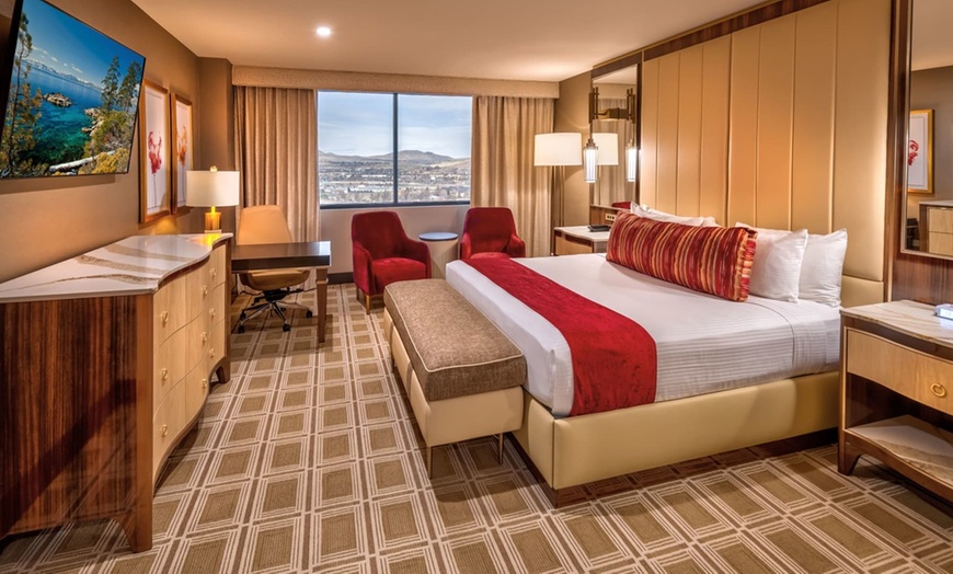 Image 22: Reno Casino Resort with Pool, Spa & Live Entertainment
