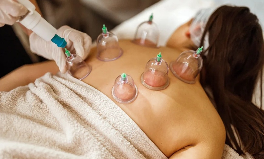Image 8: Relax with a 60 Minutes Prenatal Massage or Massage of your Choice