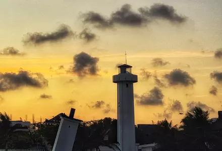 El Faro Inclinado (the Leaning Lighthouse)