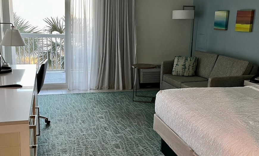 Image 20: Jacksonville Beach Oceanfront Hotel with Lagoon Pool