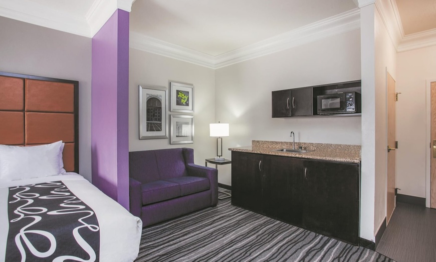 Image 22: Bay Area Hotel in Dublin with Free Breakfast