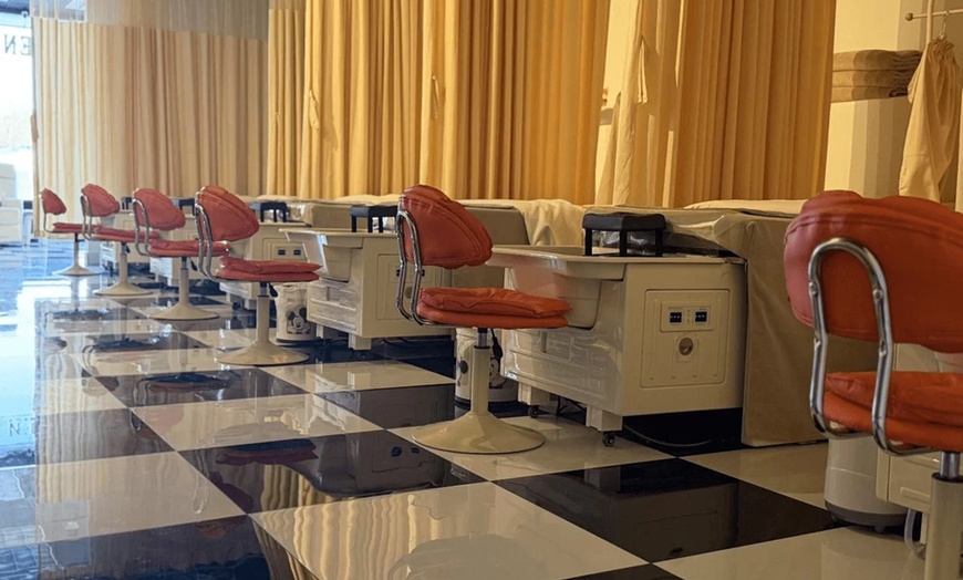 Image 4: Enjoy Head Spa for 1-2 w/Shoulder & Scalp Massage + Ultra-Fine Steam