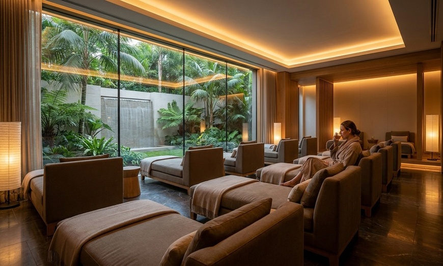 Image 2: 2-Hour Mini Chi Revitalization Package for One or Couples at Chi Spa