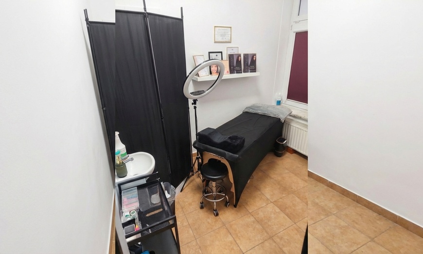 Image 2: Zabieg diamentowy Glow lub bankietowo-caviorowy 