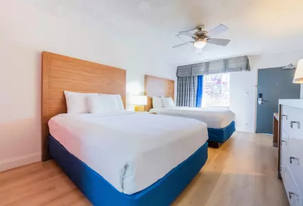 Double Queen Room