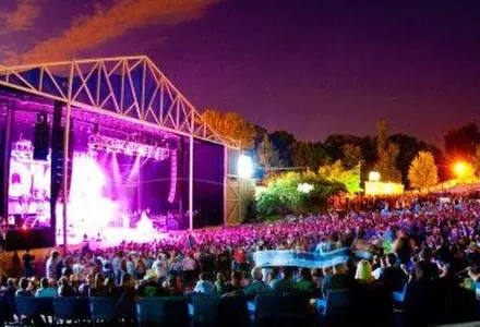Azura Amphitheater