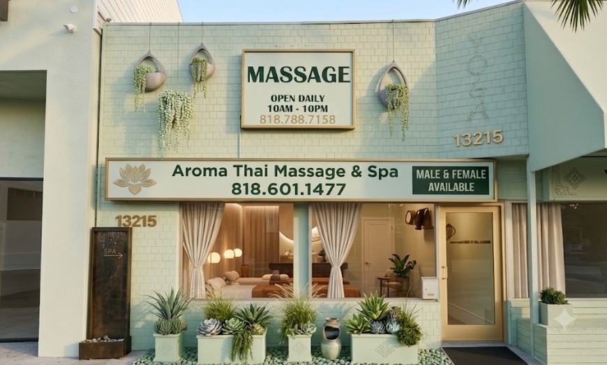 Image 5: 60 or 90 Min Thai/Swedish Massage with Aromatherapy & Hot Stone