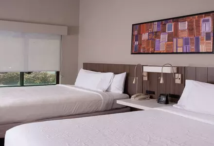 2 Queen Room
