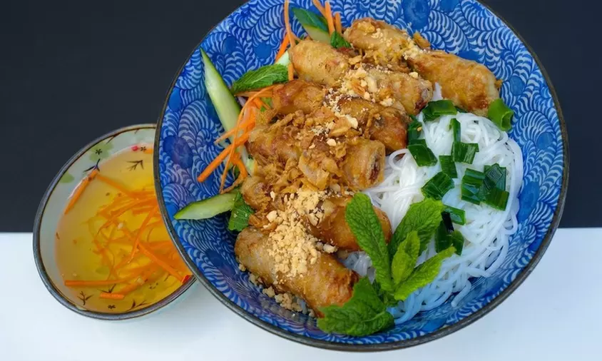 Vietnamesisches 3-Gänge-Menü nach Wahl für 1–4 Personen