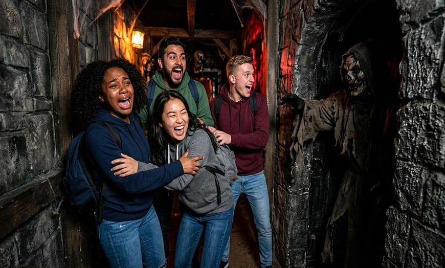 Image 5: The Scream Experiment: Live-Action Haunted Attraction in San Antonio