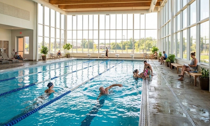 Image 2: Enjoy Five or Ten All-Day Passes for Pool and Fitness Fun