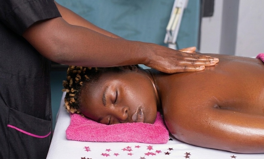 Image 2: Signature Facial, Derma scrub & Massage for Radiant Skin