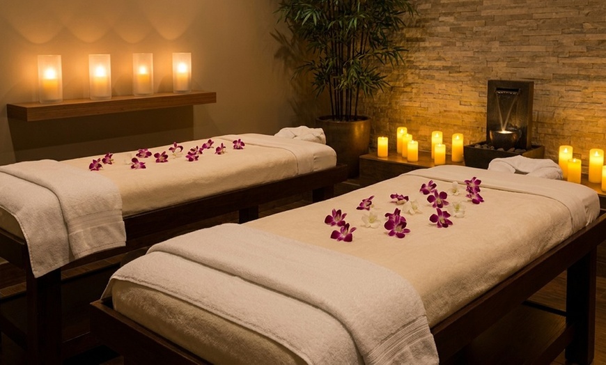 Image 3: Up to 56% Off on Couples Massage at Top Massage