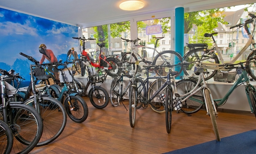 Image 2: Fahrrad-Inspektion oder Reinigung für Fahrrad-, E-Bike- oder Lastenrad