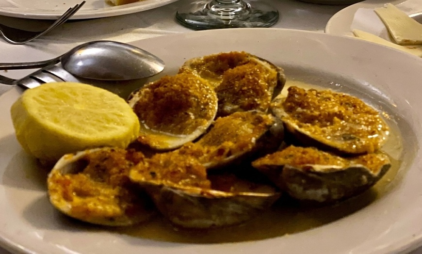 Image 8: Dining Credit: $50 for 2 or $100 for 4; Valid Sun-Thurs for Dine-In