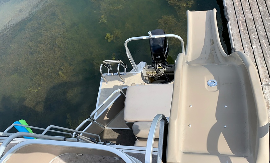 Image 9: 8-Hour Double or Single Decker Pontoon Rental - Up to 15 People