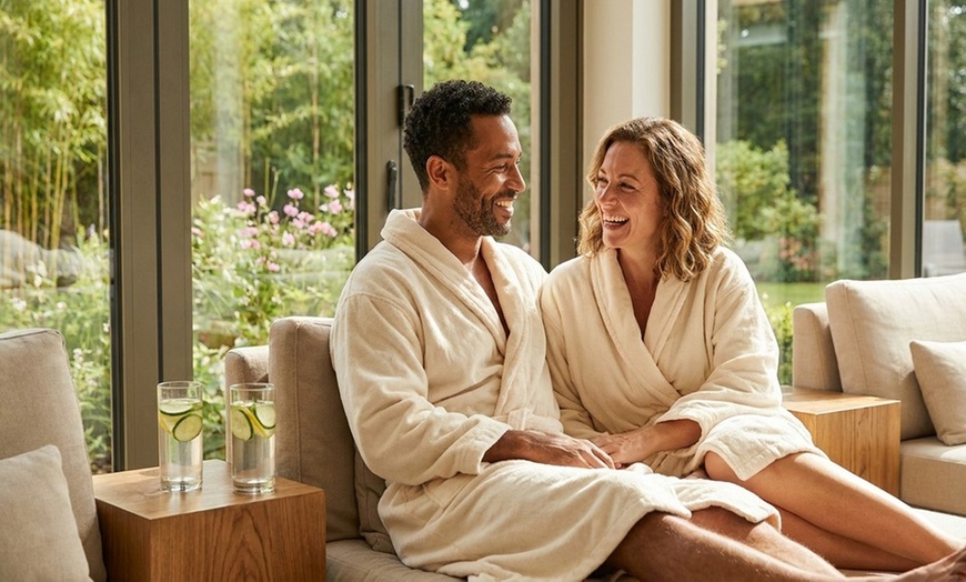 Image 2: Indulge in a 60, 90 or 120 Minute Full Body Massage for Ultimate Relaxation at Inner Chi Exchange: Up to 57% off