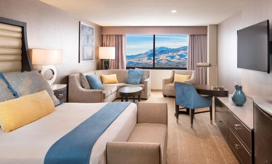 Image 26: Reno Casino Resort with Pool, Spa & Live Entertainment