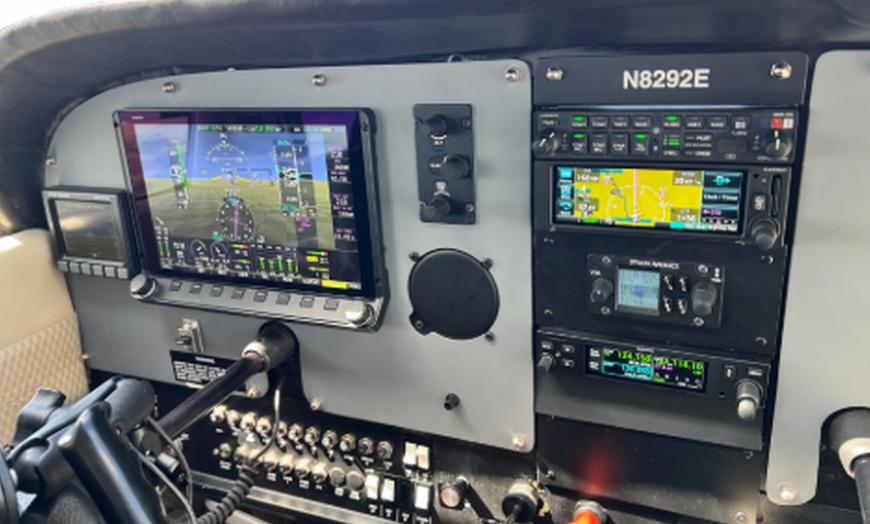 Image 5: Hands-On Discovery Flight Experience in Venice, Florida