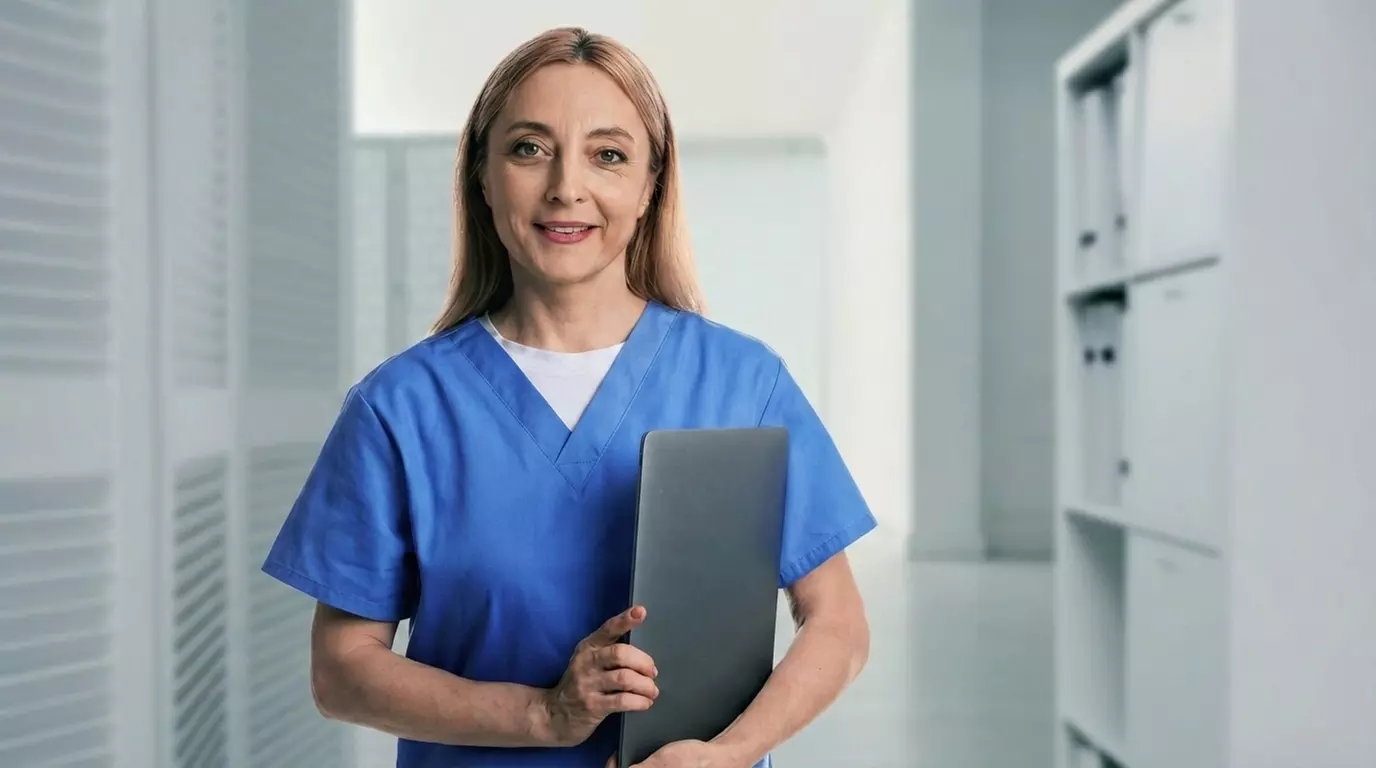 eKursy: szkolenie opiekunów, wsparcie w demencji i w pracy medycznej