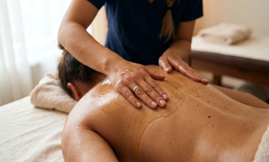 Image 3: Up to 44% Off on Therapeutic Massage at Jupiter Healthcare