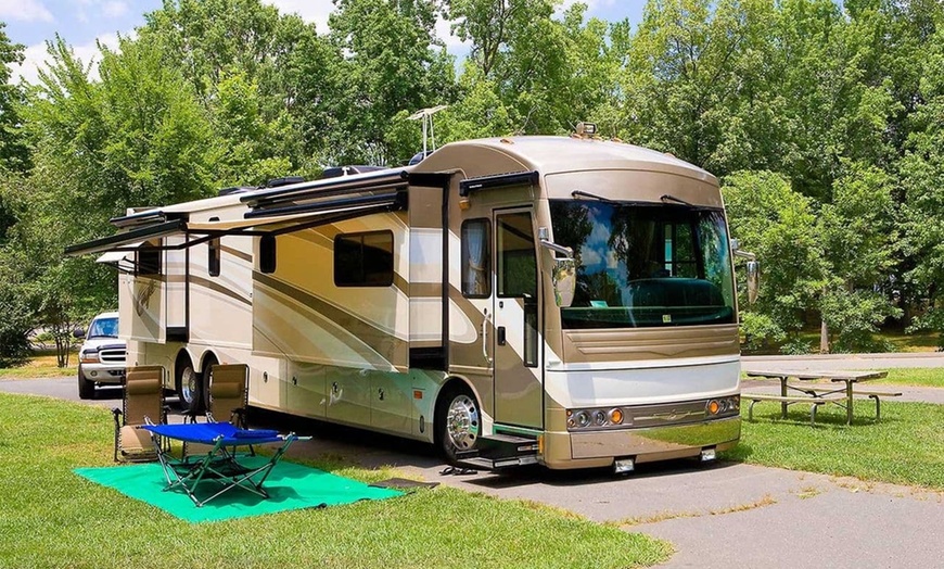 Image 4: Camping Stay at Full Hook-Up Back-In Site with Water, Sewer & Electric