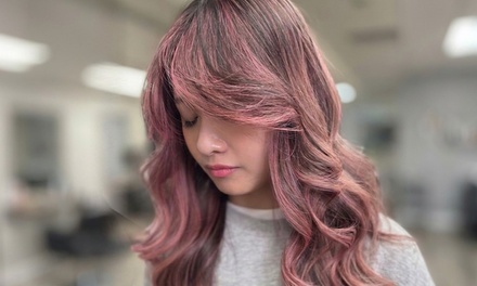 Men's Haircut with scalp treatment and wash - Ombre Hair Salon