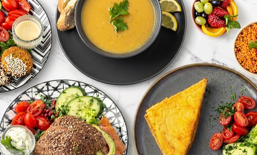 Image 2: Mittagsteller nach Wahl inkl. Börekstange für 1, 2 oder 4 Personen